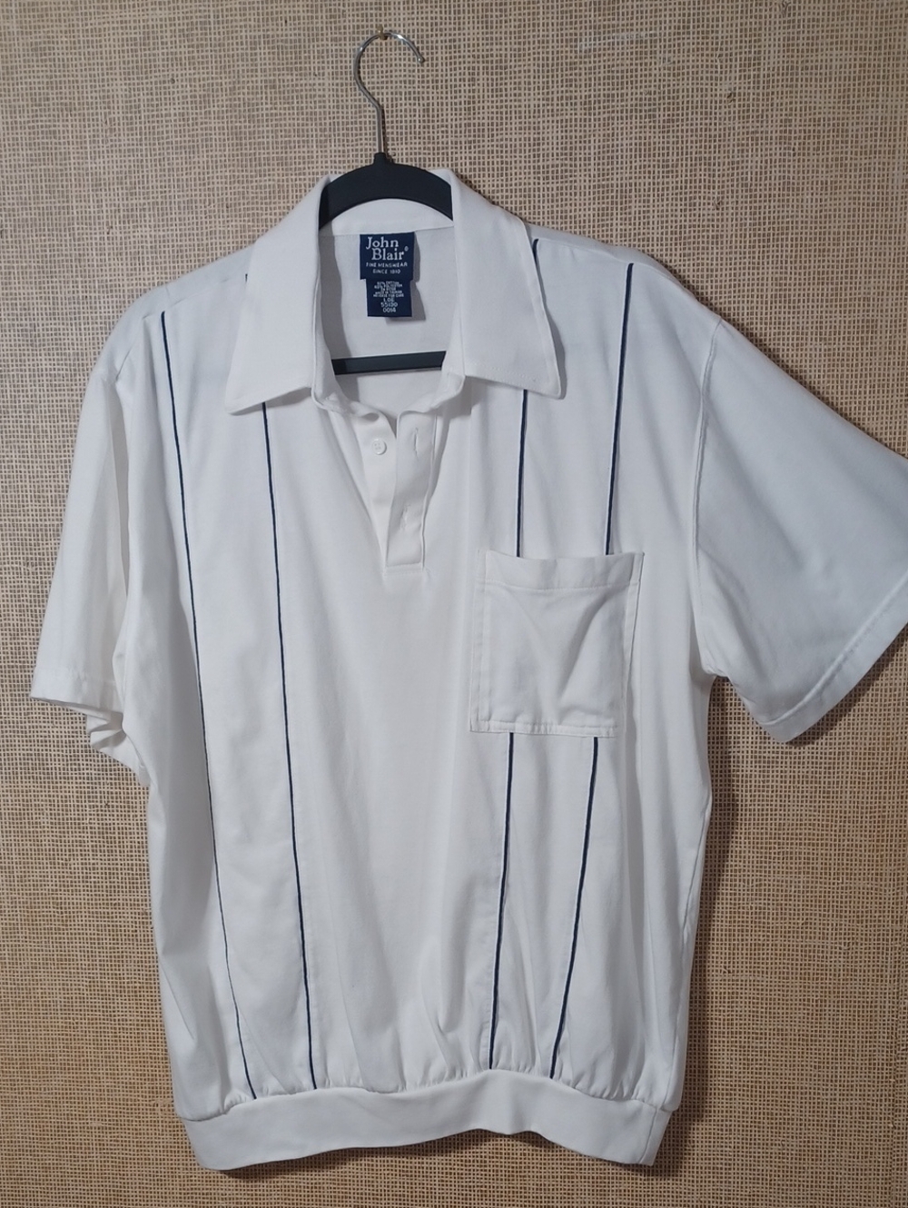 John Blair White Polo with Navy Vertical Pinstripes Size Large